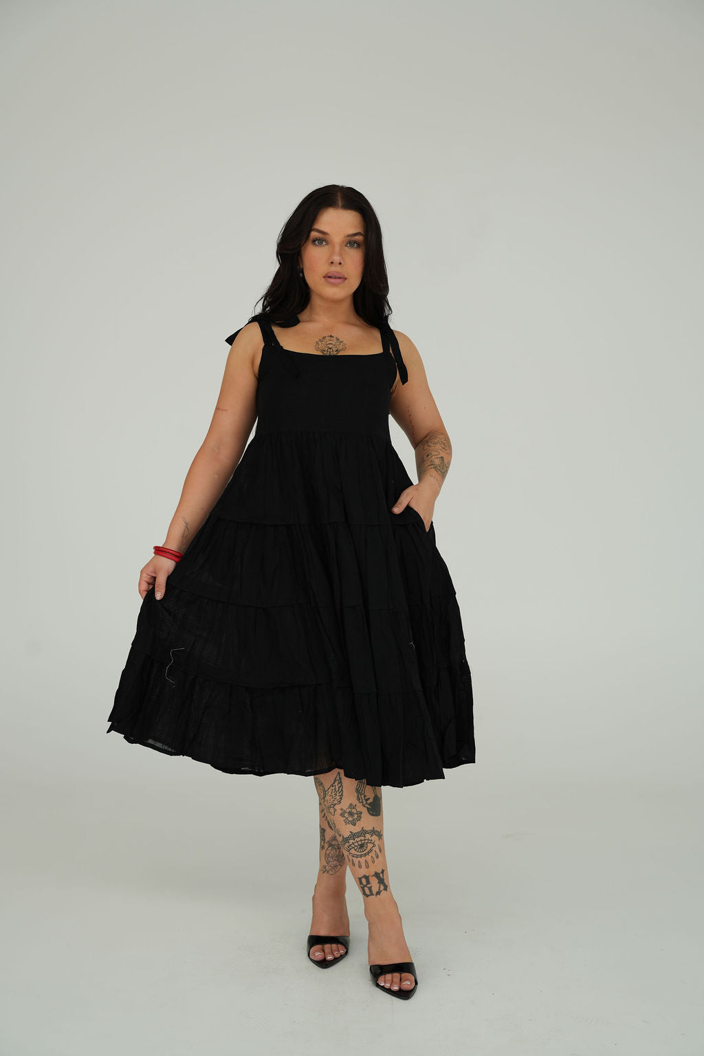 The Seraphina Green Tiered Midi Dress